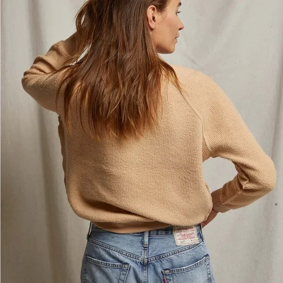 Perfect White Tee Ziggy Inside-Out Fleece Crewneck Sweater Size XS - Picture 3 of 7